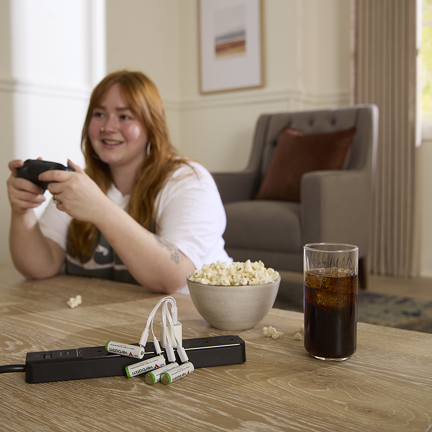 Aa Rechargeable Battery Lifestyle Gaming 2